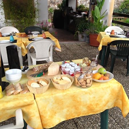 オルタ・サン・ジューリオ Fattoria Del Pino Bed & Breakfast エクステリア 写真