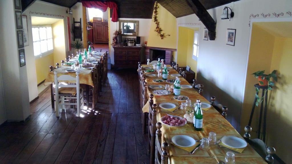 オルタ・サン・ジューリオ Fattoria Del Pino Bed & Breakfast エクステリア 写真