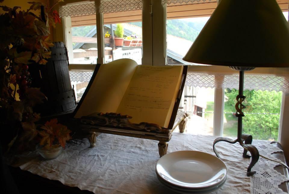 オルタ・サン・ジューリオ Fattoria Del Pino Bed & Breakfast エクステリア 写真